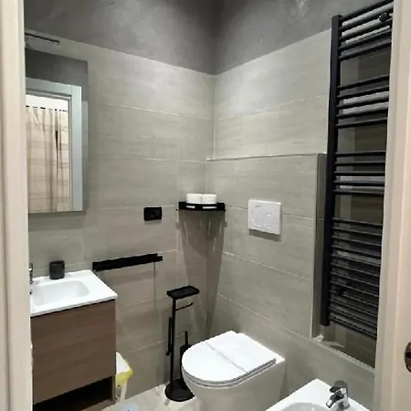 Antony 게스트하우스 *